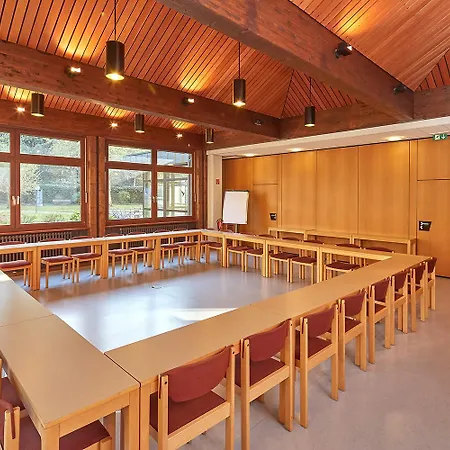 מלון Marienau Tagungs- Und Gaestehaus, Spiritueller Flair Am Wallfahrtsort Schoenstatt