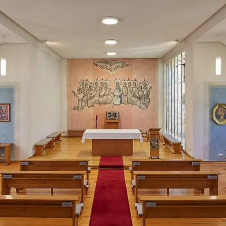 Marienau Tagungs- Und Gaestehaus, Spiritueller Flair Am Wallfahrtsort Schoenstatt מלון ולנדר