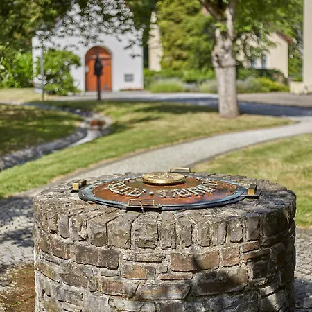 מלון Marienau Tagungs- Und Gaestehaus, Spiritueller Flair Am Wallfahrtsort Schoenstatt